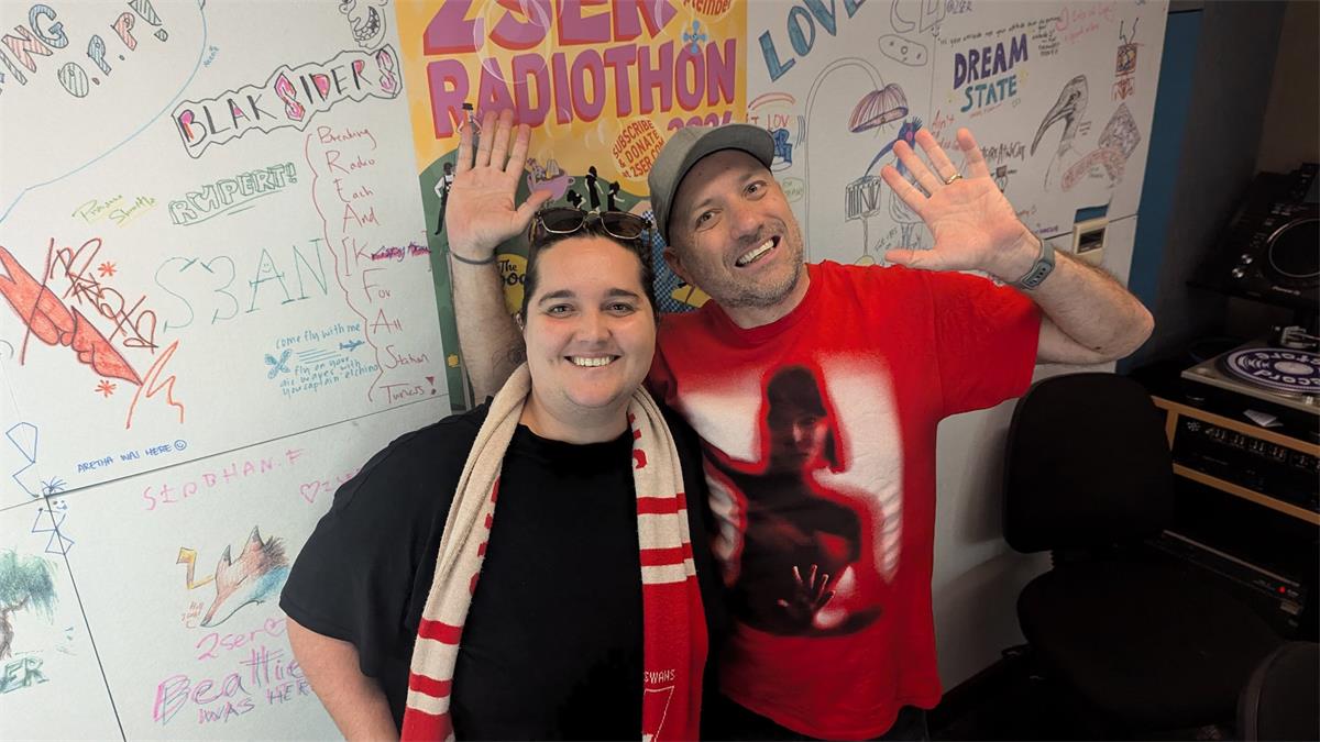 Mick and Jules, hosts of The Tuckshop, now on the CRN